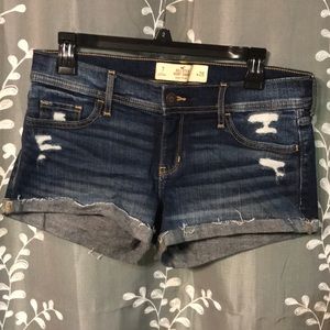 Hollister stretchy denim shorts